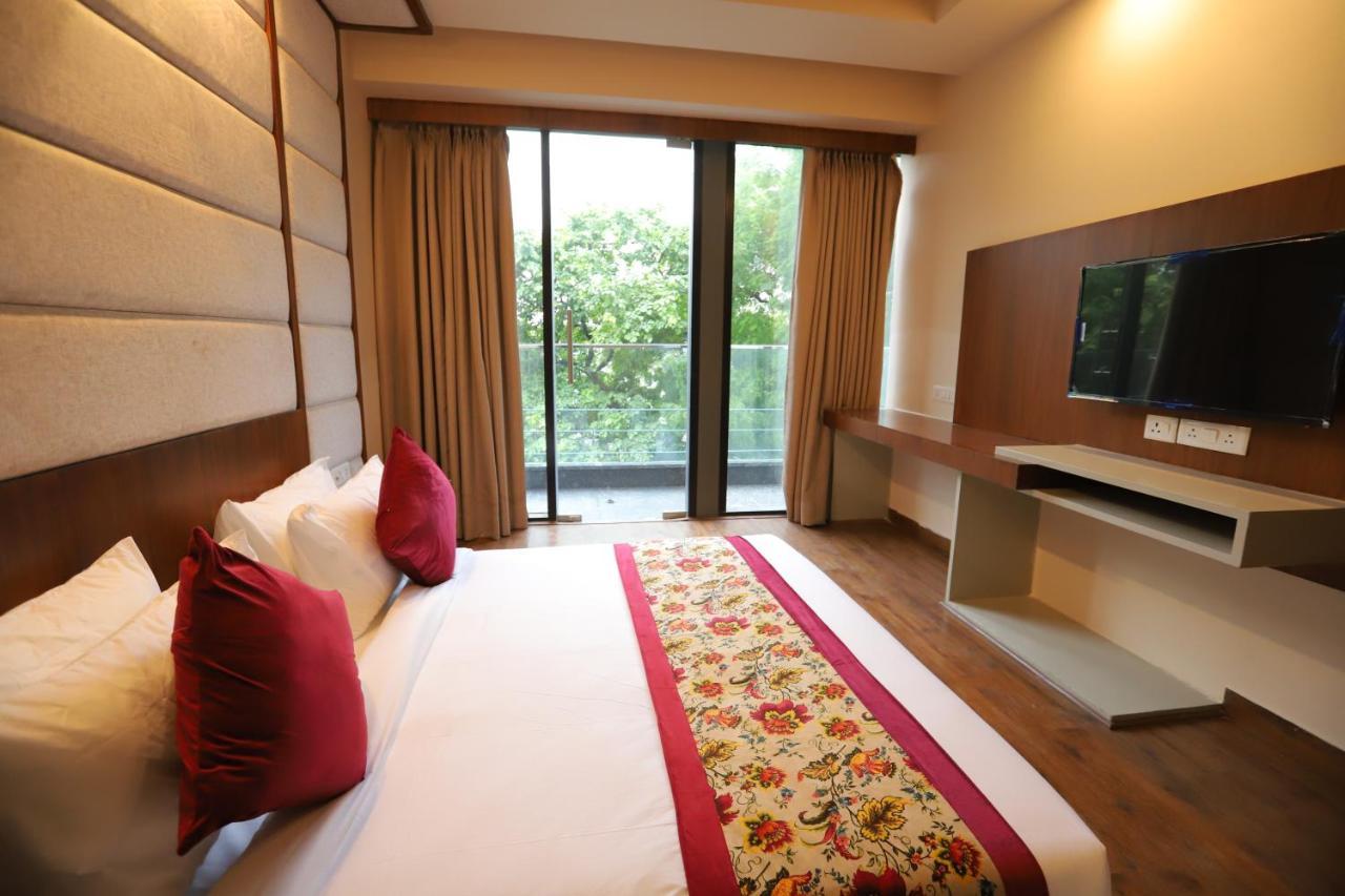 Ip Royal Hotel - Yeni Delhi Dış mekan fotoğraf