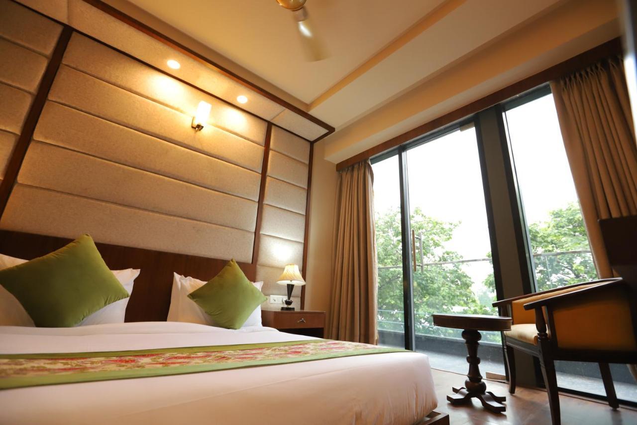 Ip Royal Hotel - Yeni Delhi Dış mekan fotoğraf