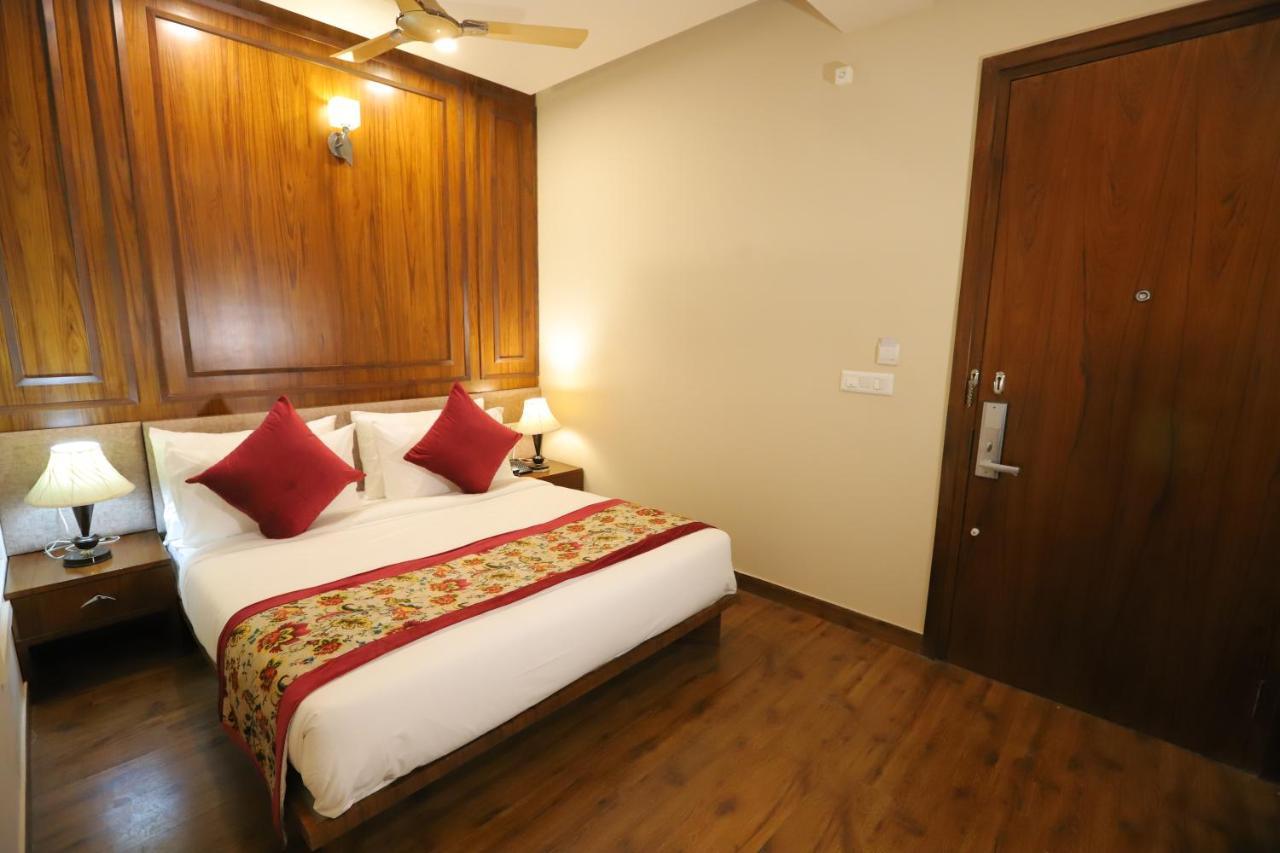 Ip Royal Hotel - Yeni Delhi Dış mekan fotoğraf