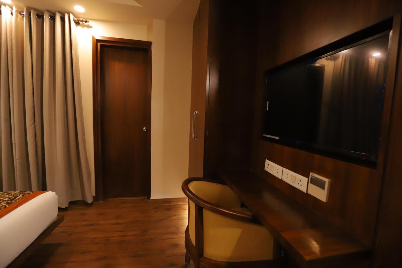 Ip Royal Hotel - Yeni Delhi Dış mekan fotoğraf