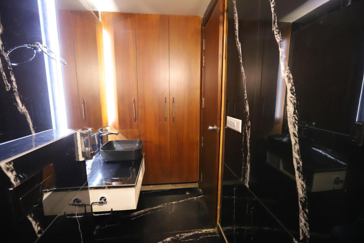 Ip Royal Hotel - Yeni Delhi Dış mekan fotoğraf