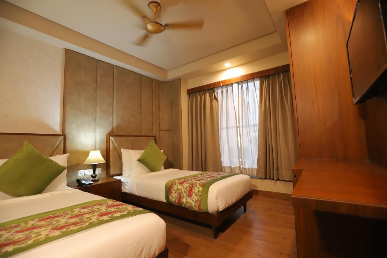 Ip Royal Hotel - Yeni Delhi Dış mekan fotoğraf