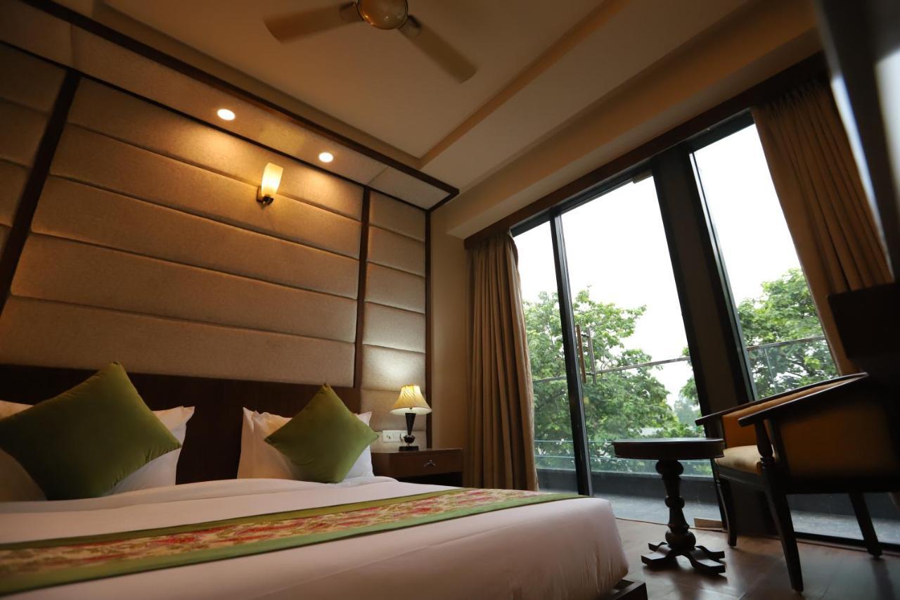 Ip Royal Hotel - Yeni Delhi Dış mekan fotoğraf