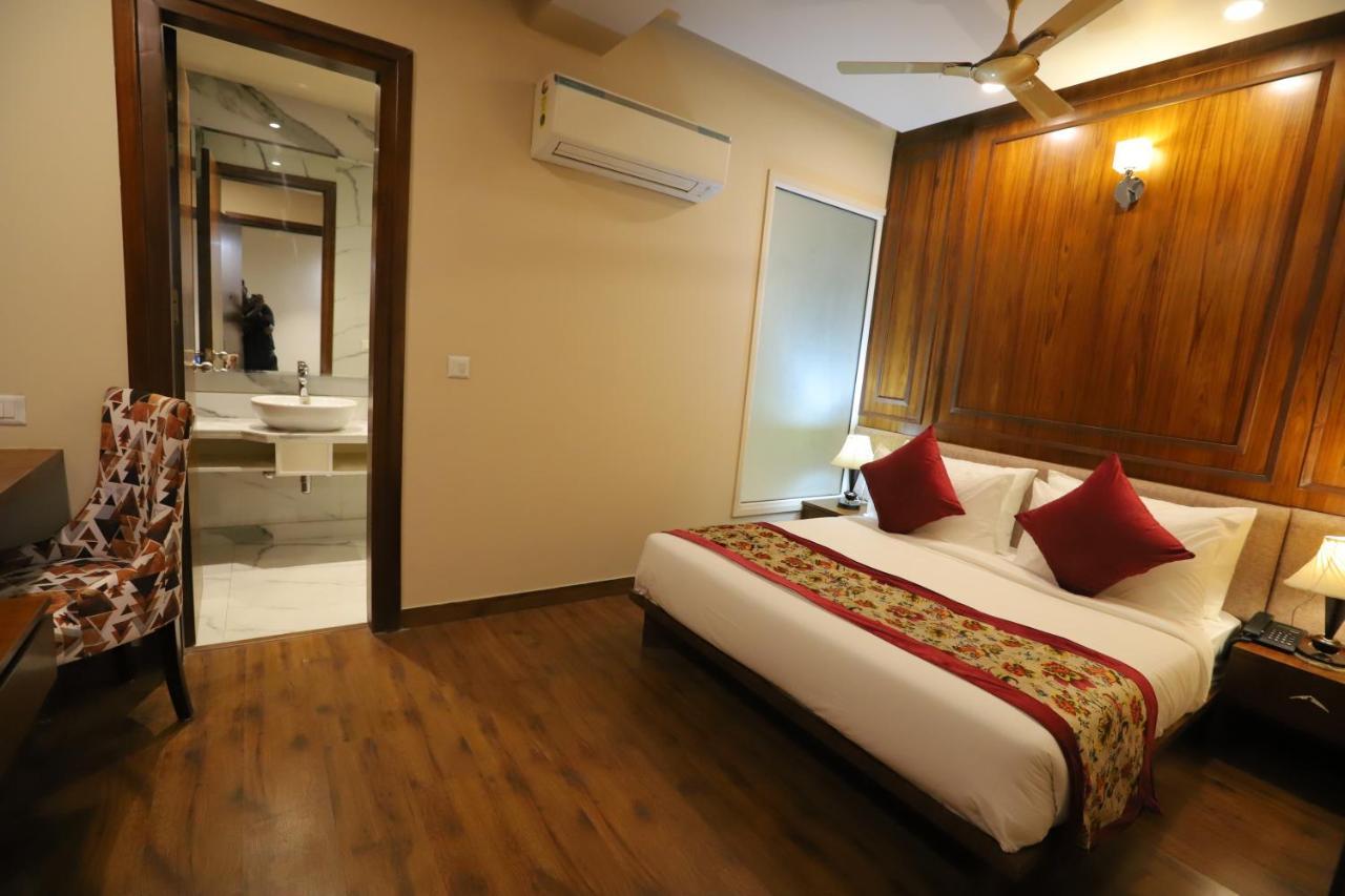 Ip Royal Hotel - Yeni Delhi Dış mekan fotoğraf