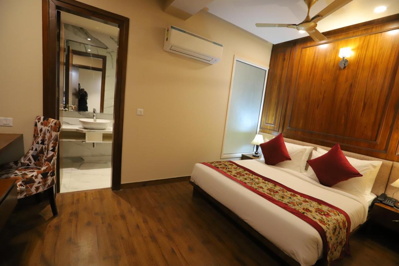 Ip Royal Hotel - Yeni Delhi Dış mekan fotoğraf
