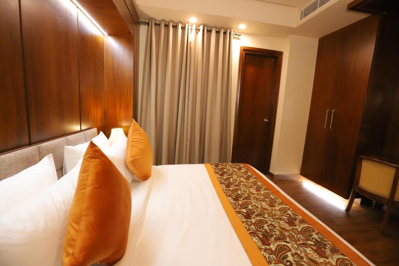 Ip Royal Hotel - Yeni Delhi Dış mekan fotoğraf